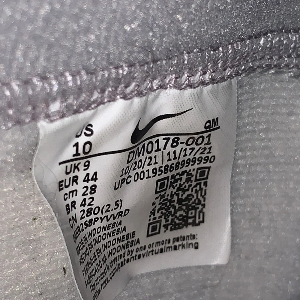 Nike Men's Blazer Mid ‘77 Premium ‘Medium Grey’ Sneakers